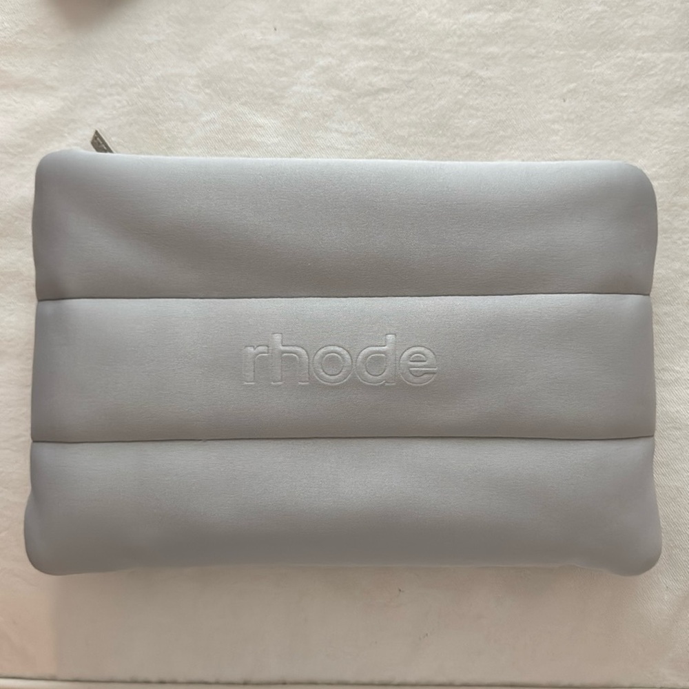 Rhode Skin Grey Cosmetic puff bag with zipper